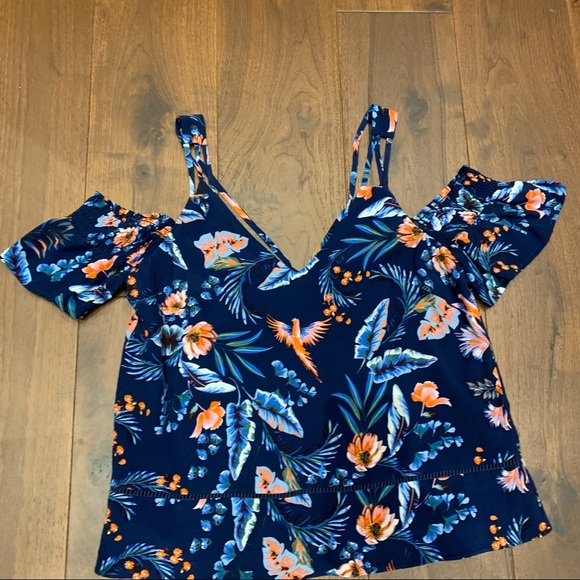 Adelyn Rae Summer Cold Shoulder Top - Picture 3 of 10